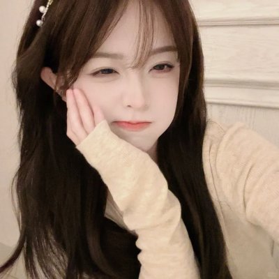 铁窗艳侣